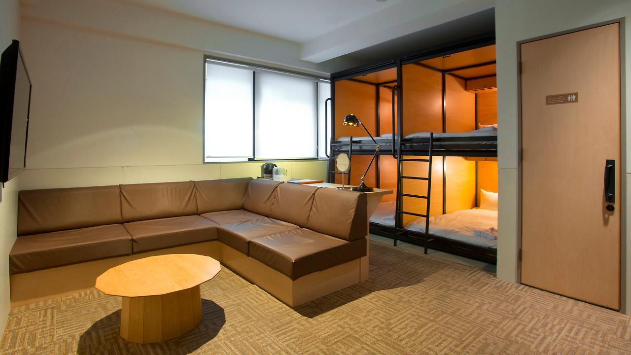 Kamon Namba 2* 大阪