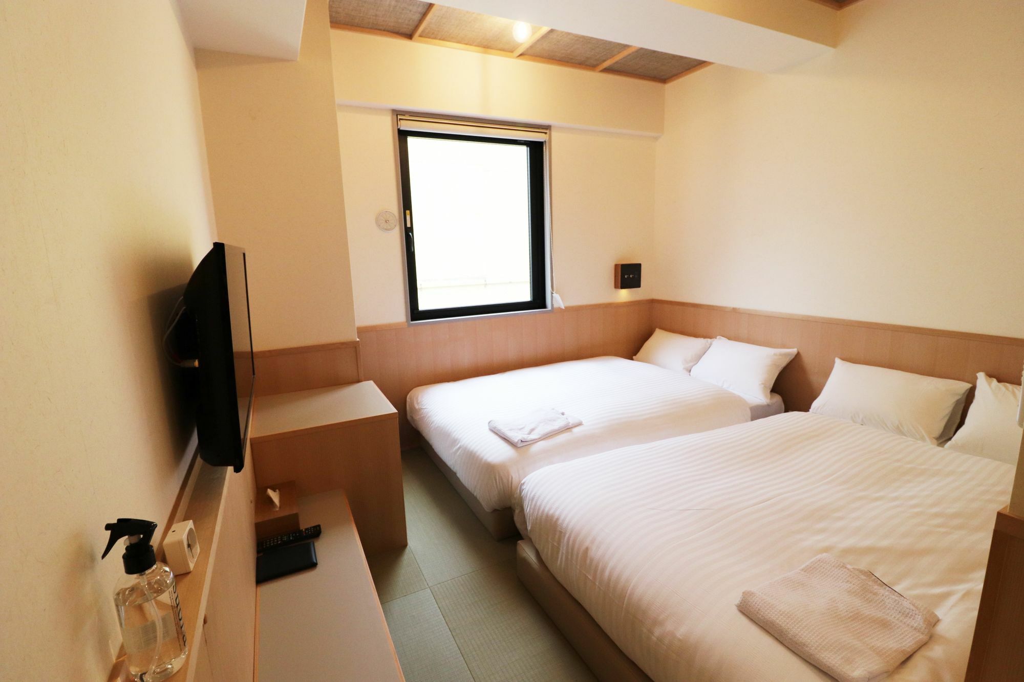 Kamon Namba 2* 大阪